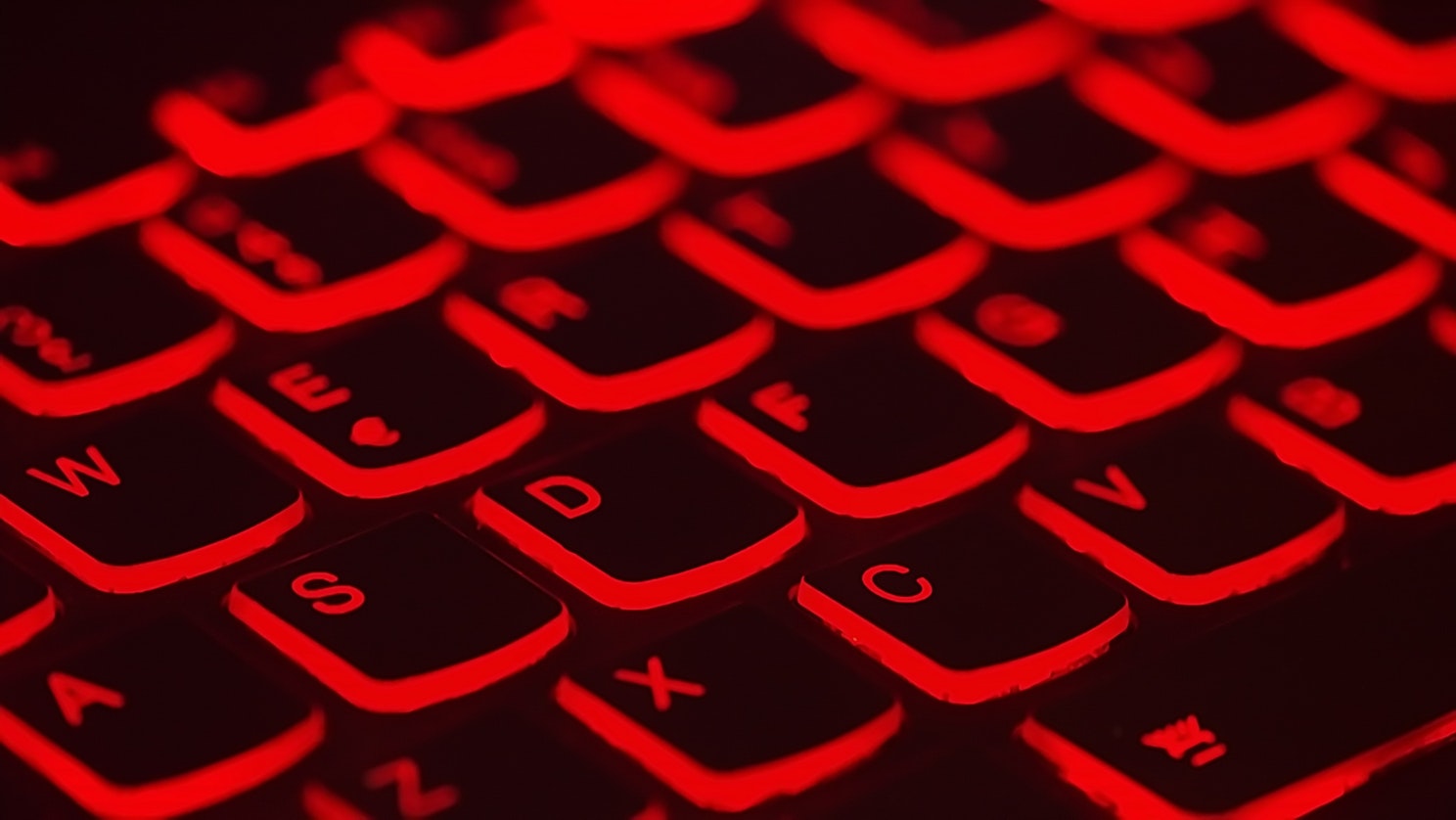 teclado con luces rojas